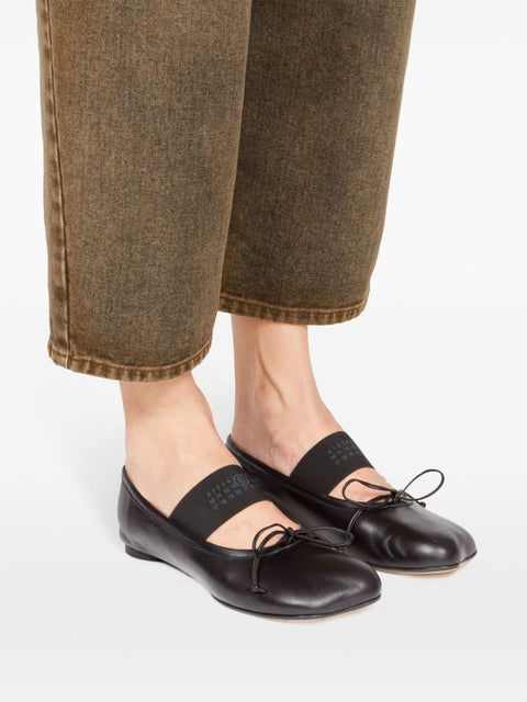 MM6 Maison Margiela Flat shoes BLACK