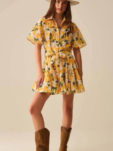 Romantic Dress with Waistband and Lemon Print and Short Sleeves