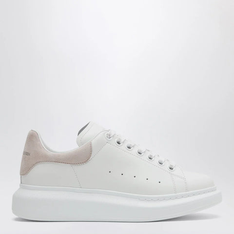 Alexander McQueen Oversized Sneakers in white/patchouli