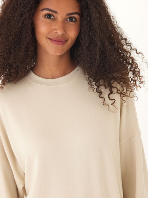 Cathy Boyfriend Feather Fleece Pullover