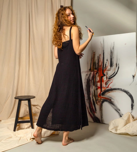 Double Gauze Scoop Neck Midi Dress Black-Dress-Moa-Black-Urbanheer