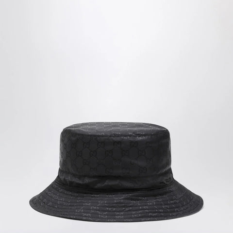 GUCCI Reversible black nylon GG hat