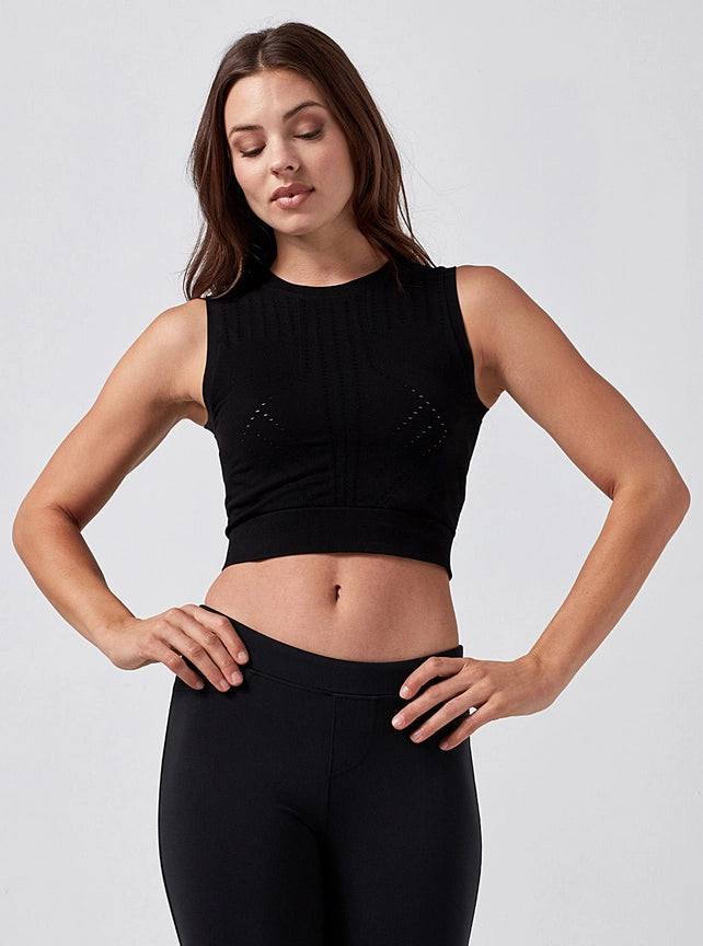Z30004  Embroidery Crop Top / Black main image 1