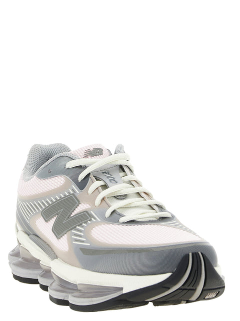 New Balance 2000 Sneakers