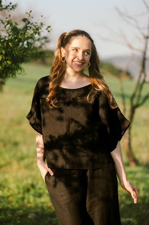 Pure Linen Black Top-Top-Moa-Bust 39“ inches (100 cm) Waist 18.8“ inches (122 cm) Length 20” inches (53 cm)-Black-Urbanheer