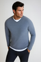 Seamless V-Neck Pullover Shirt