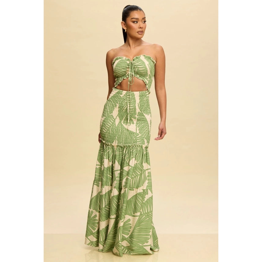 Tropical Leaves Katia Scrunch Maxi Dress GREEN from Luxxel exclusive L Tropical Leaves Katia Scrunch Maxi Dress GREEN from Luxxel exclusive L