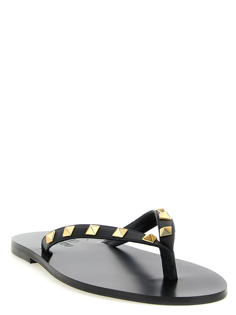 Valentino Garavani Thong Rockstud Sandals