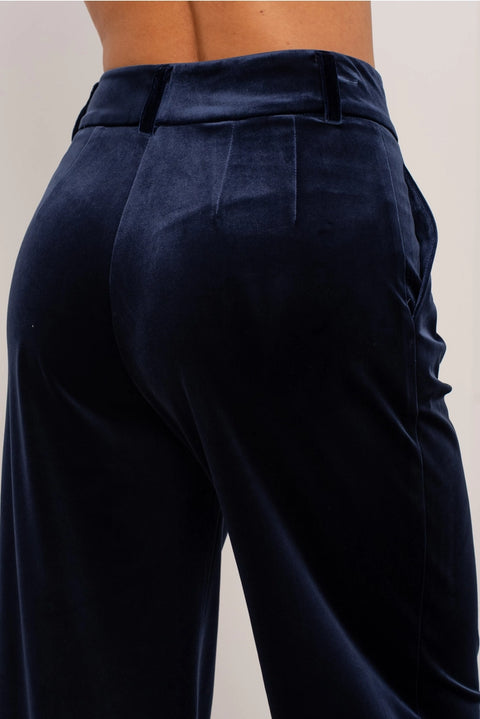 Wide Velvet Flowing Trousers with Double-Button Fastening