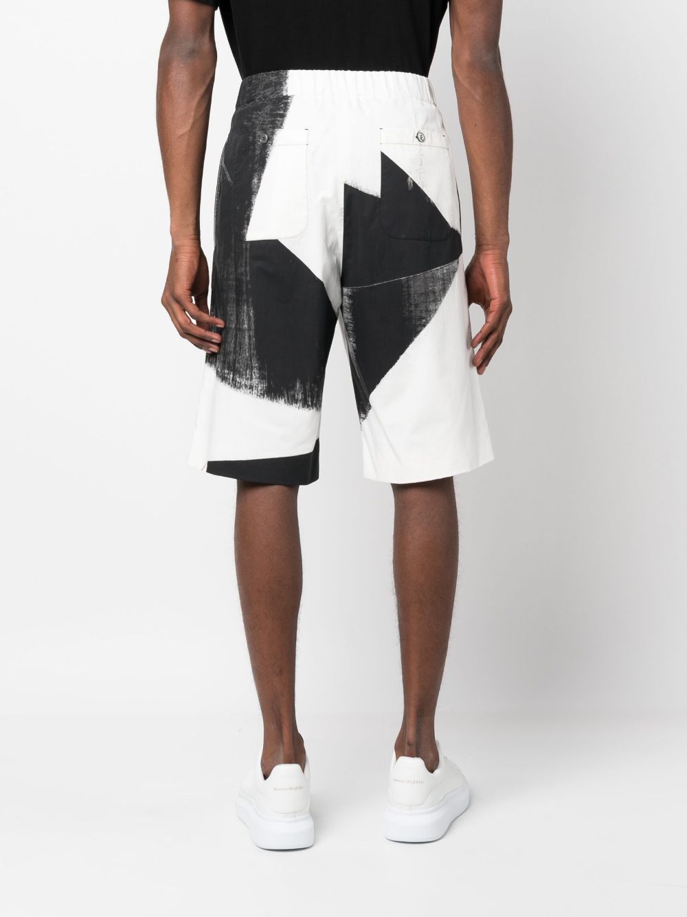 Alexander McQueen abstract-print cotton bermuda shorts-Short trousers-Alexander Mcqueen-46-Urbanheer