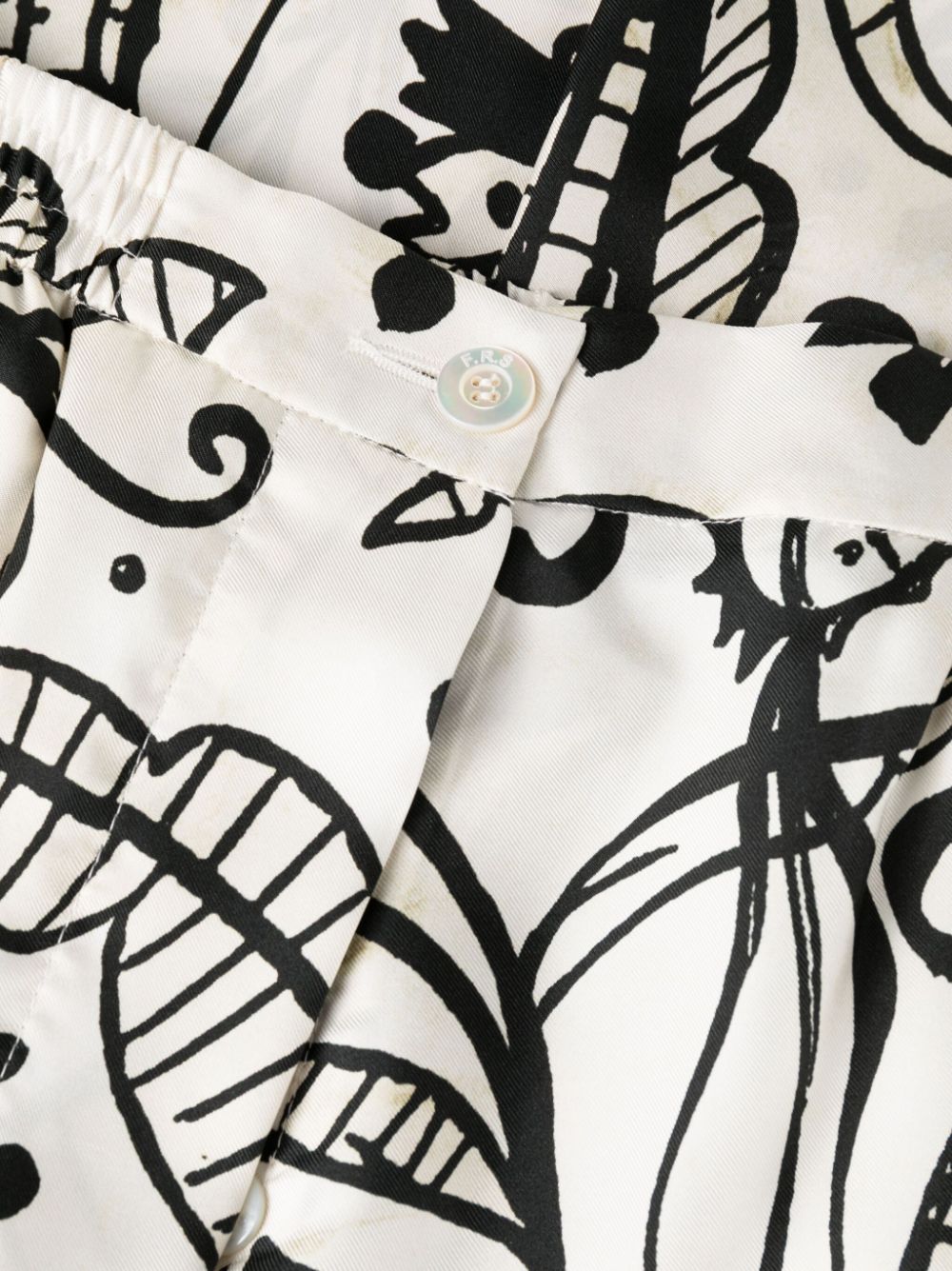 F.R.S . Trousers White-Trousers-F.R.S .-L-Urbanheer