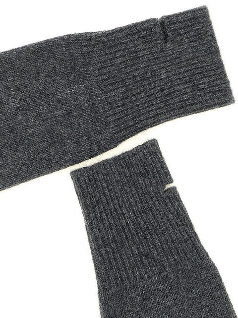 Nude Wool Sleeves