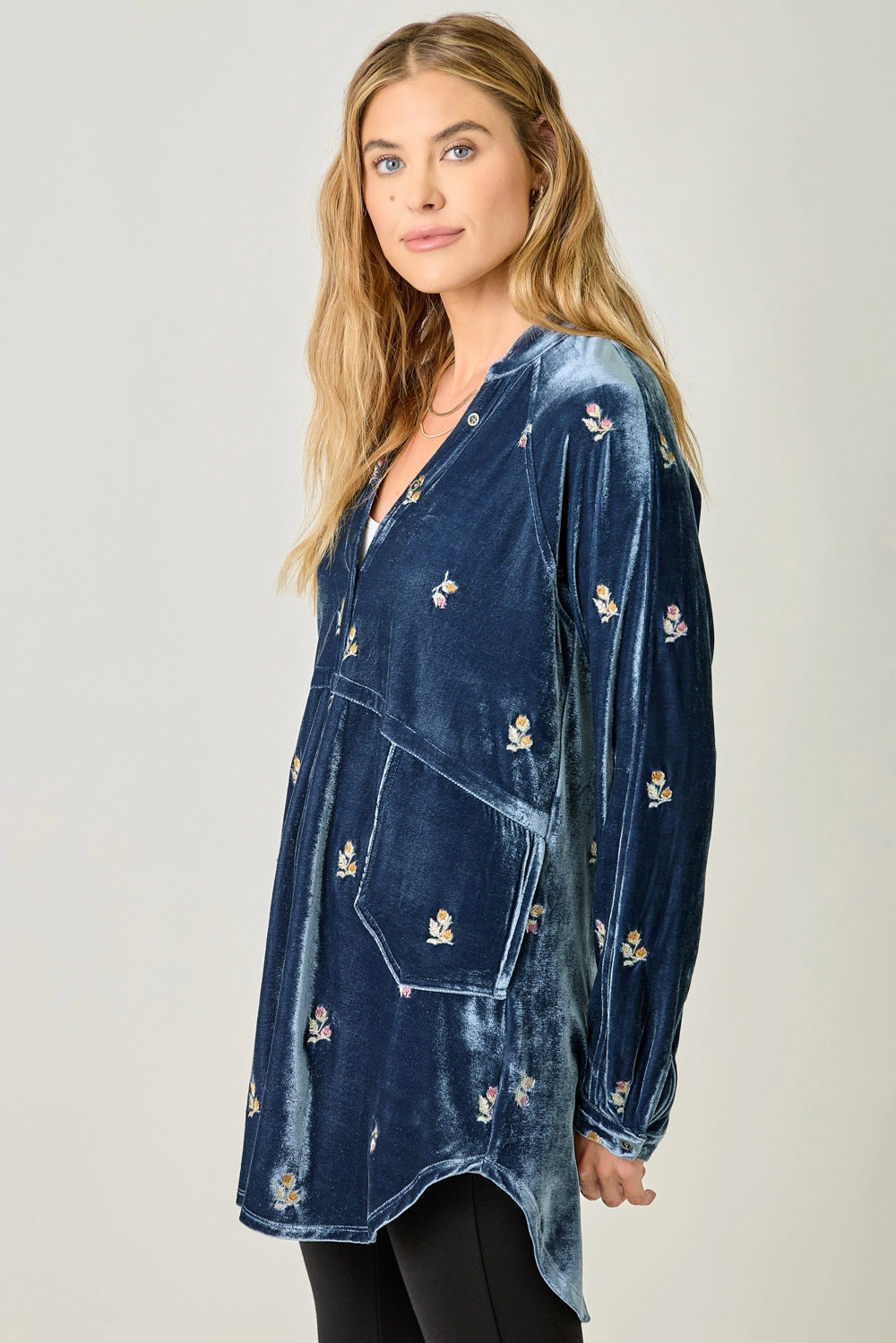 Embroidery Velvet Shirt