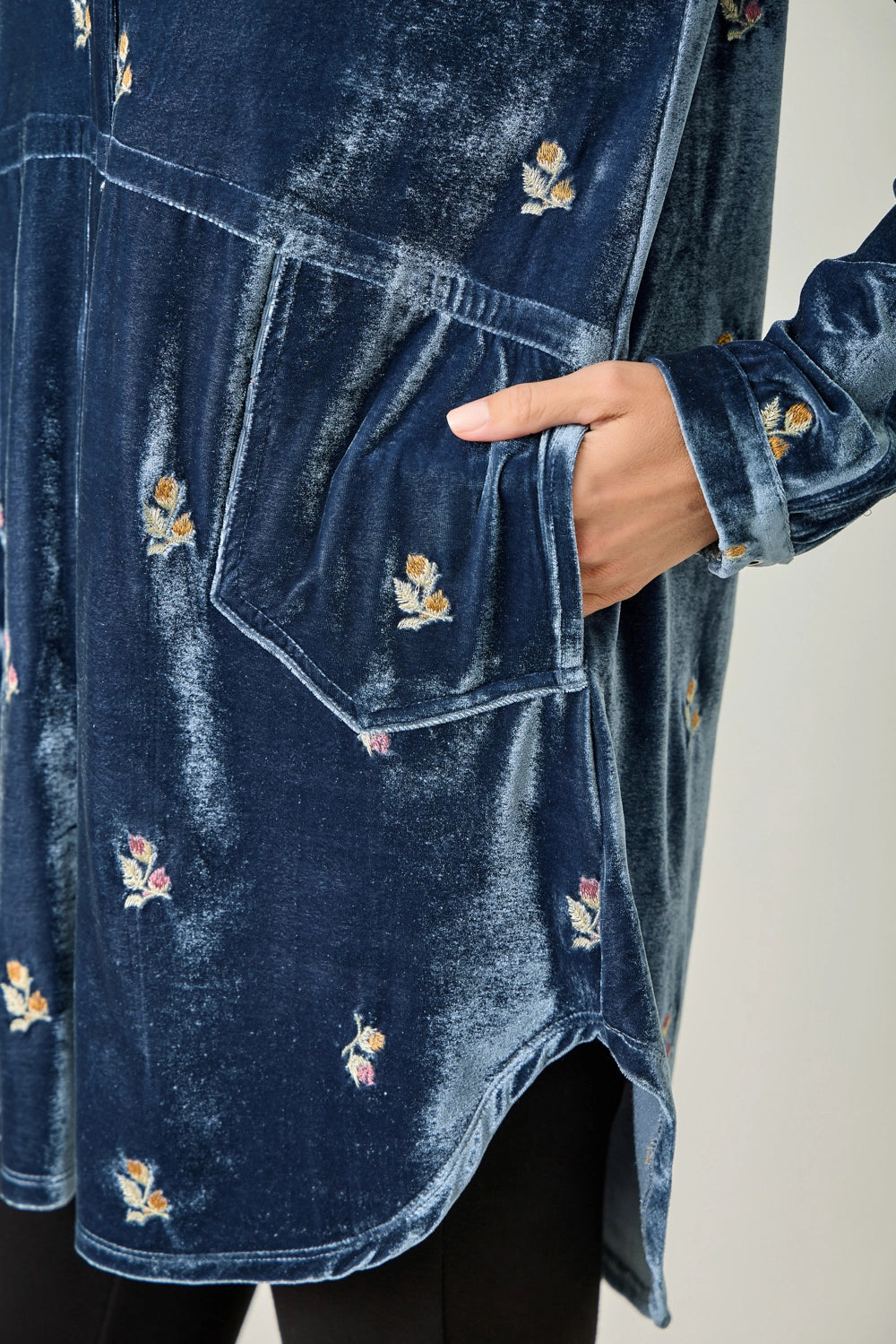 Embroidery Velvet Shirt