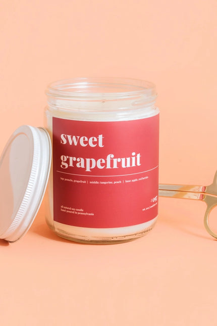 Sweet Grapefruit Scented Soy Candle - 9Oz-Home & Garden - Home Decor - Candles & Holders-Candelles Soy Candles-9oz-Urbanheer