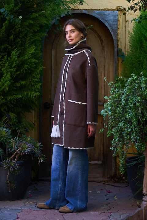 Contrast Stitching Coat with Scarf