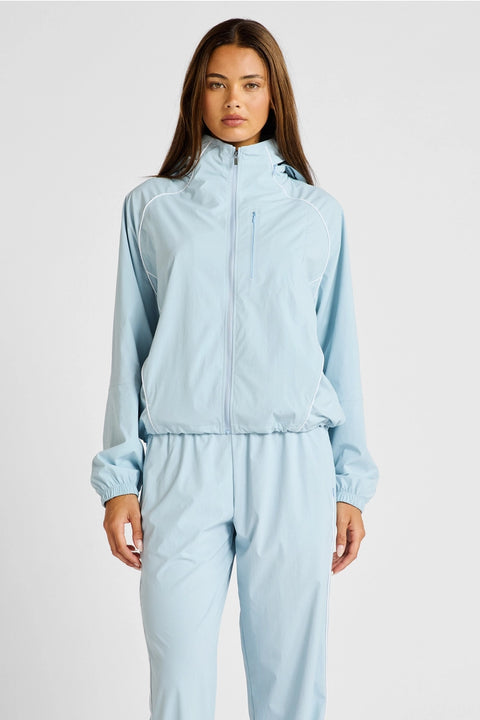 Spray Contrast Piping Windbreaker