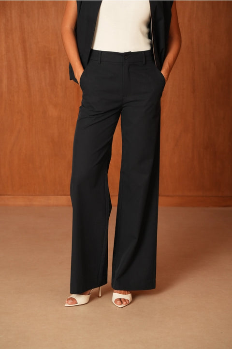 Urban Wide High-Waisted Pants with Back Triangle Pocket