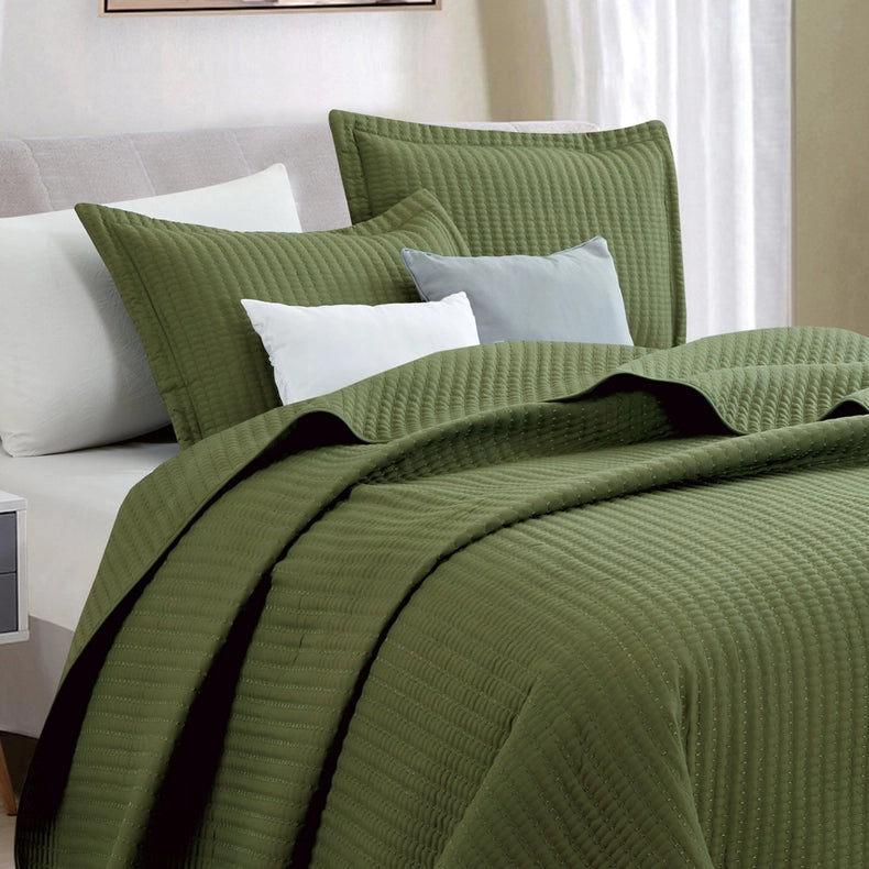 3-Piece Solid Quilt - Alicia Collection Evergreen-Set-BH Collective-Full / Queen-Evergreen-Urbanheer