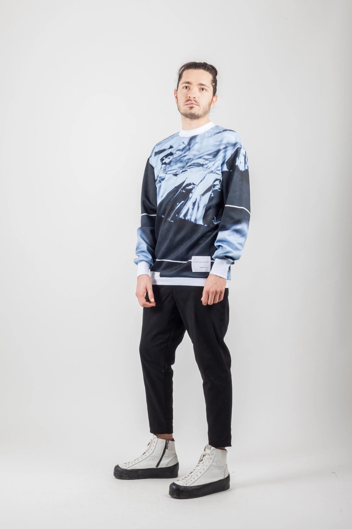 Light Sweatshirt-Clothing - Men-Xconcept-XS-Urbanheer