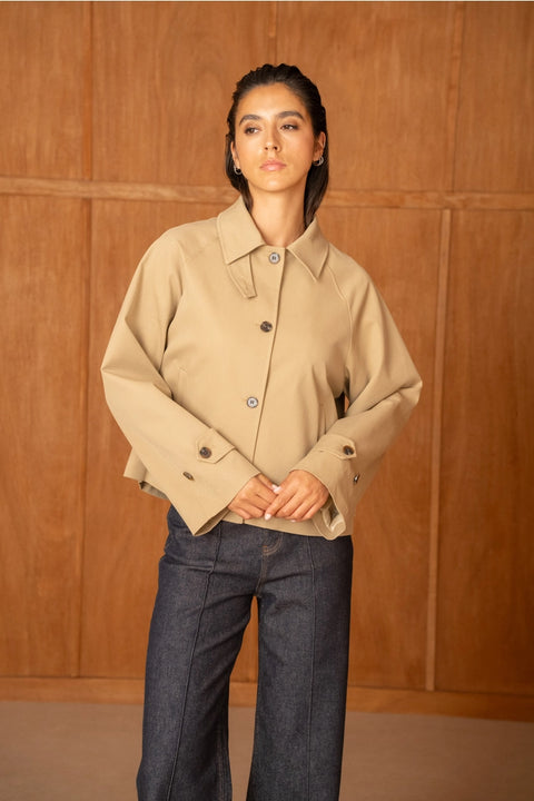 Utility Short Jacket with Lapels That Can Be Turned Up Into A Stand-Up Collar