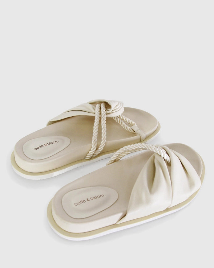 Whitehaven Slide - Cream-Slides-belle & bloom-6AU-Urbanheer