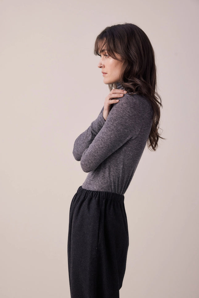 Wool Blend Lightweight Knit Turtleneck-Clothing - Women-Amente-Urbanheer