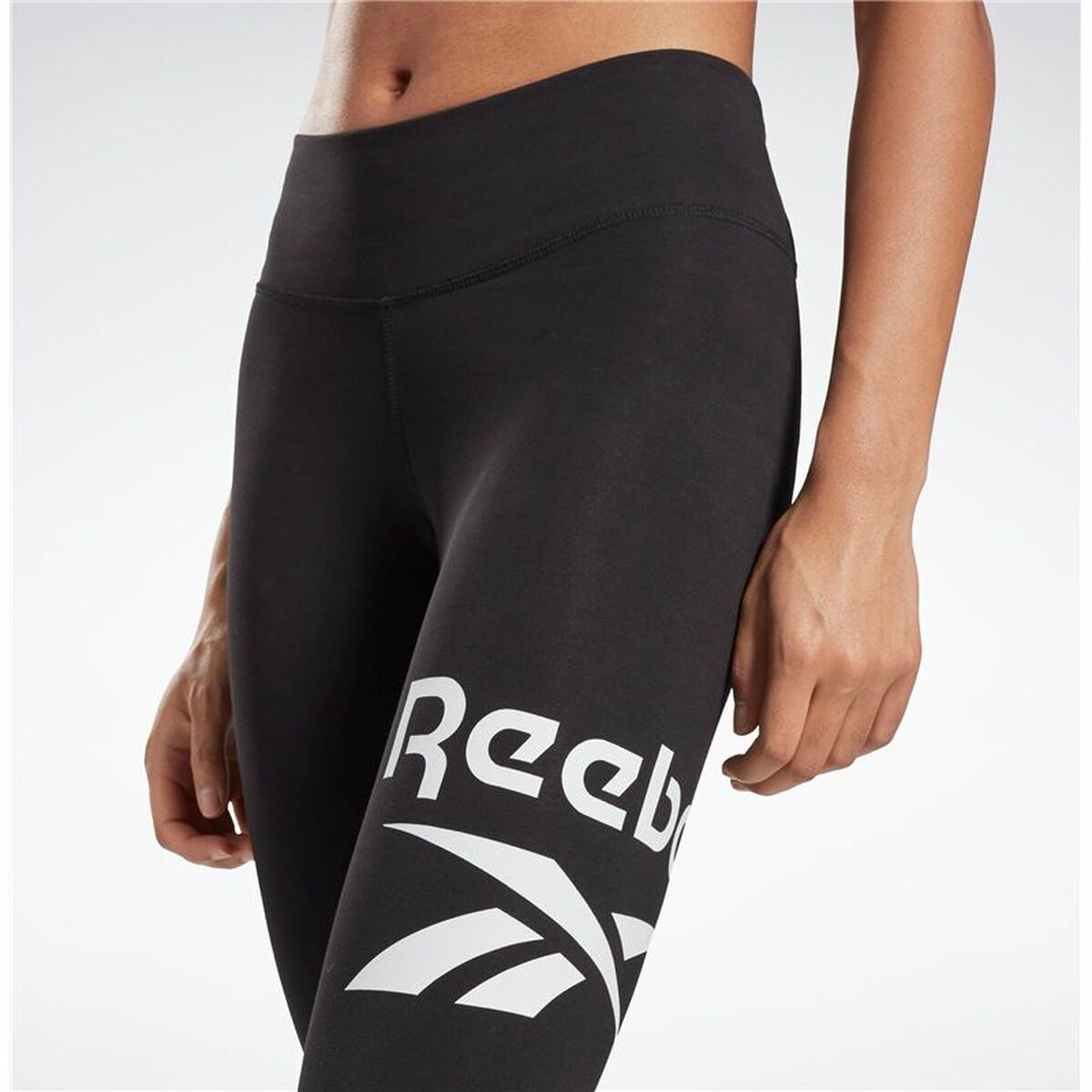 V3H0D60CBE5FE9543F0CCE68CB2157179E5R6162771P5