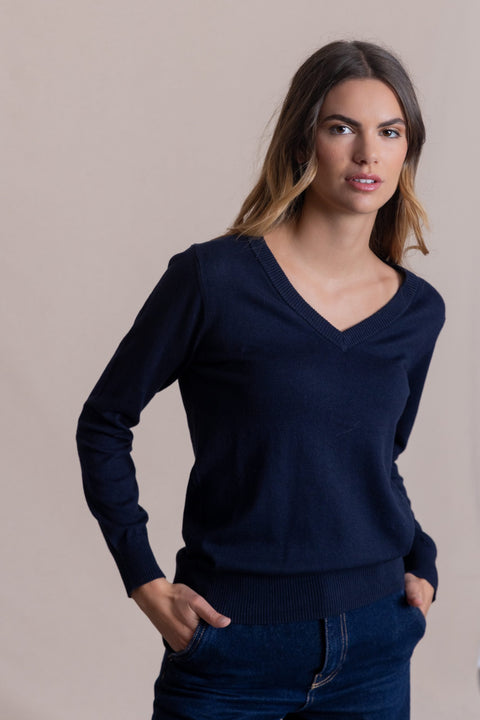 ROSE relaxed-fit jumper with a V-neck.