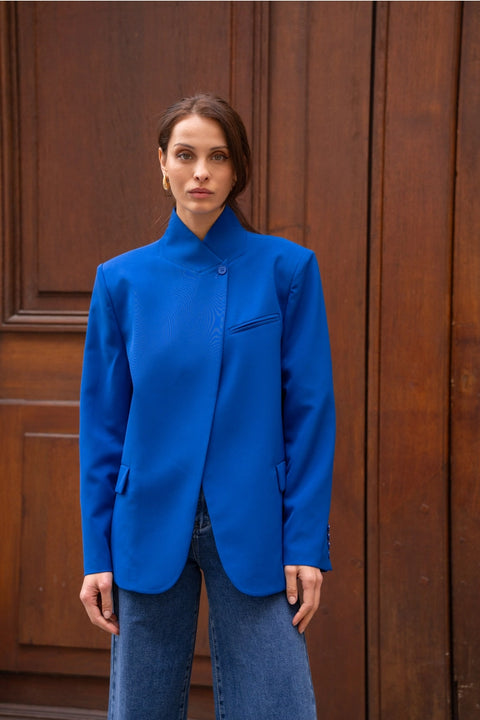 Timeless Structured Jacket with Fold-Down Officer Collar