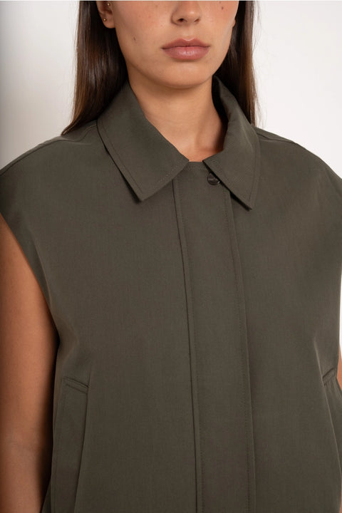 Urban Sleeveless Bomber Jacket with Lapel Collar
