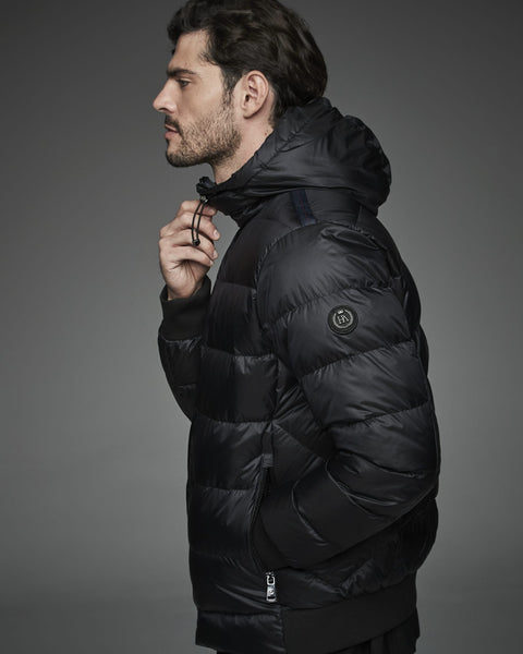 DWAYNE Short down jacket with a funnel neck