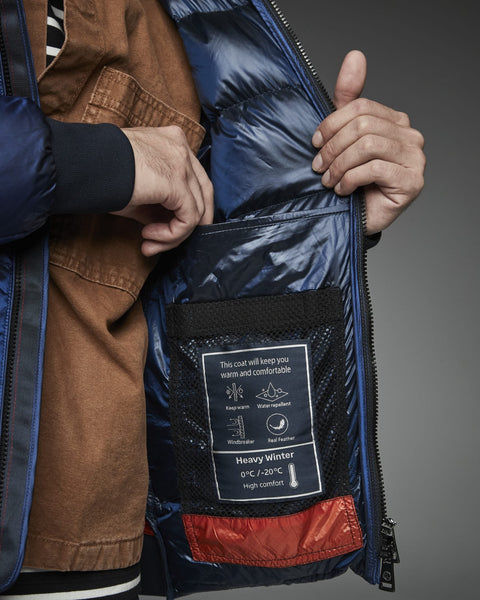 DWAYNE Short down jacket with a funnel neck