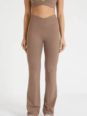 Cloudcore V-Waist Flared Legging