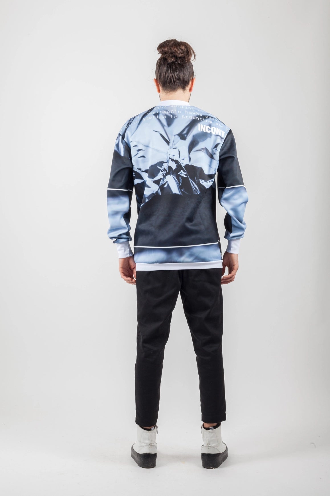 Light Sweatshirt-Clothing - Men-Xconcept-XS-Urbanheer