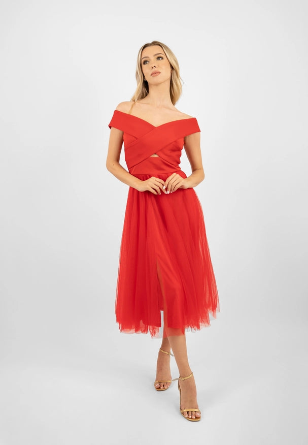 Red Tulle Midi Dress With Slit-Dress-Skirt & Stiletto-8-Urbanheer
