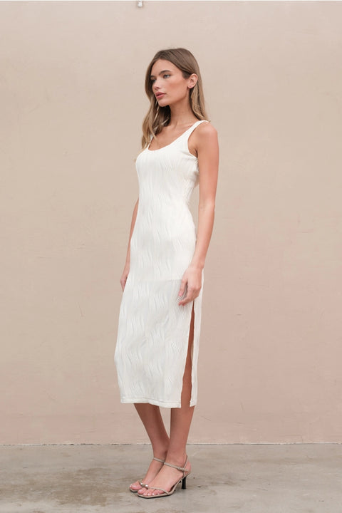 Wavy Textured Span Dress