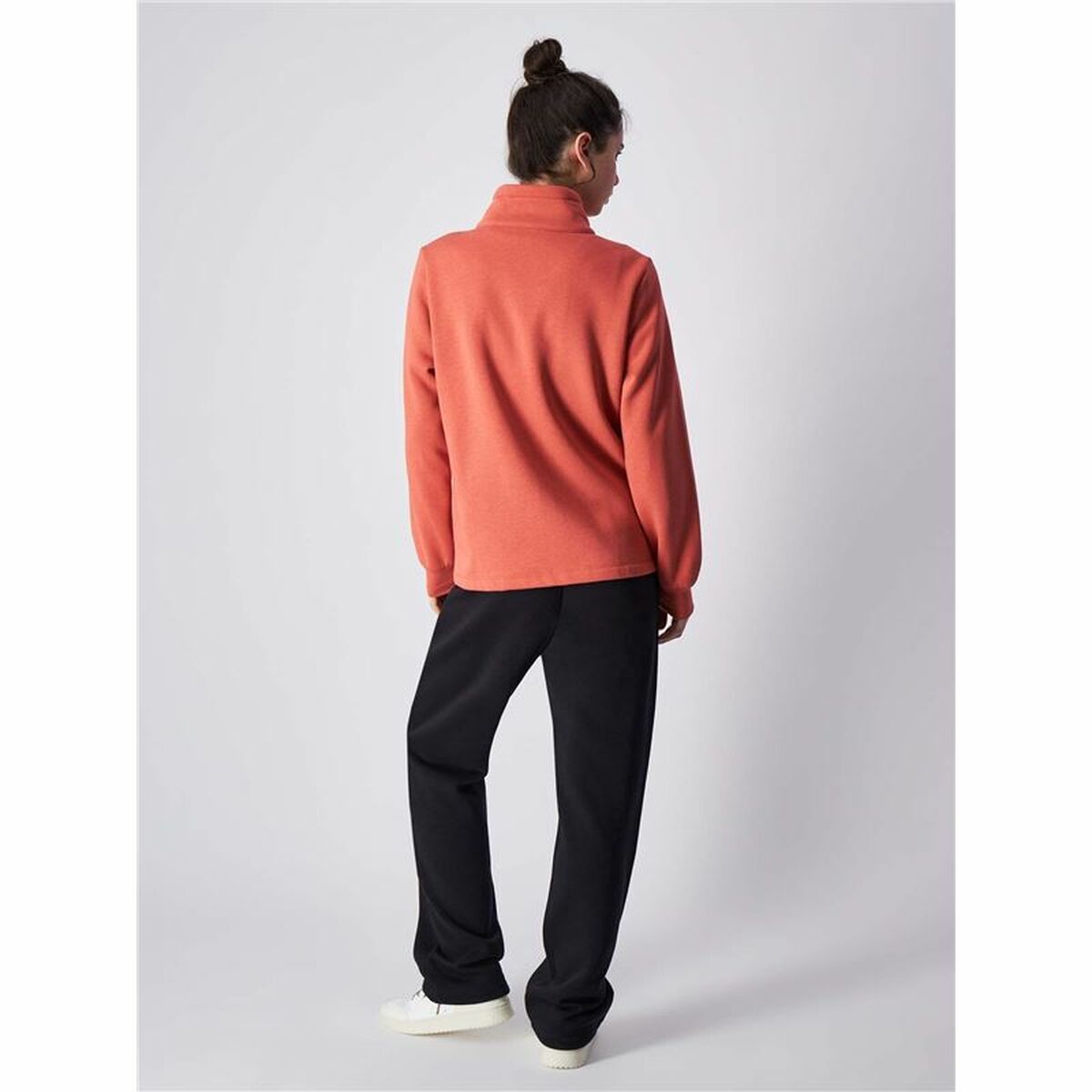 V3H224D3C4300BB90A188A46CB153171151R5532614P3