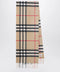Burberry Cashmere scarf with Check motif