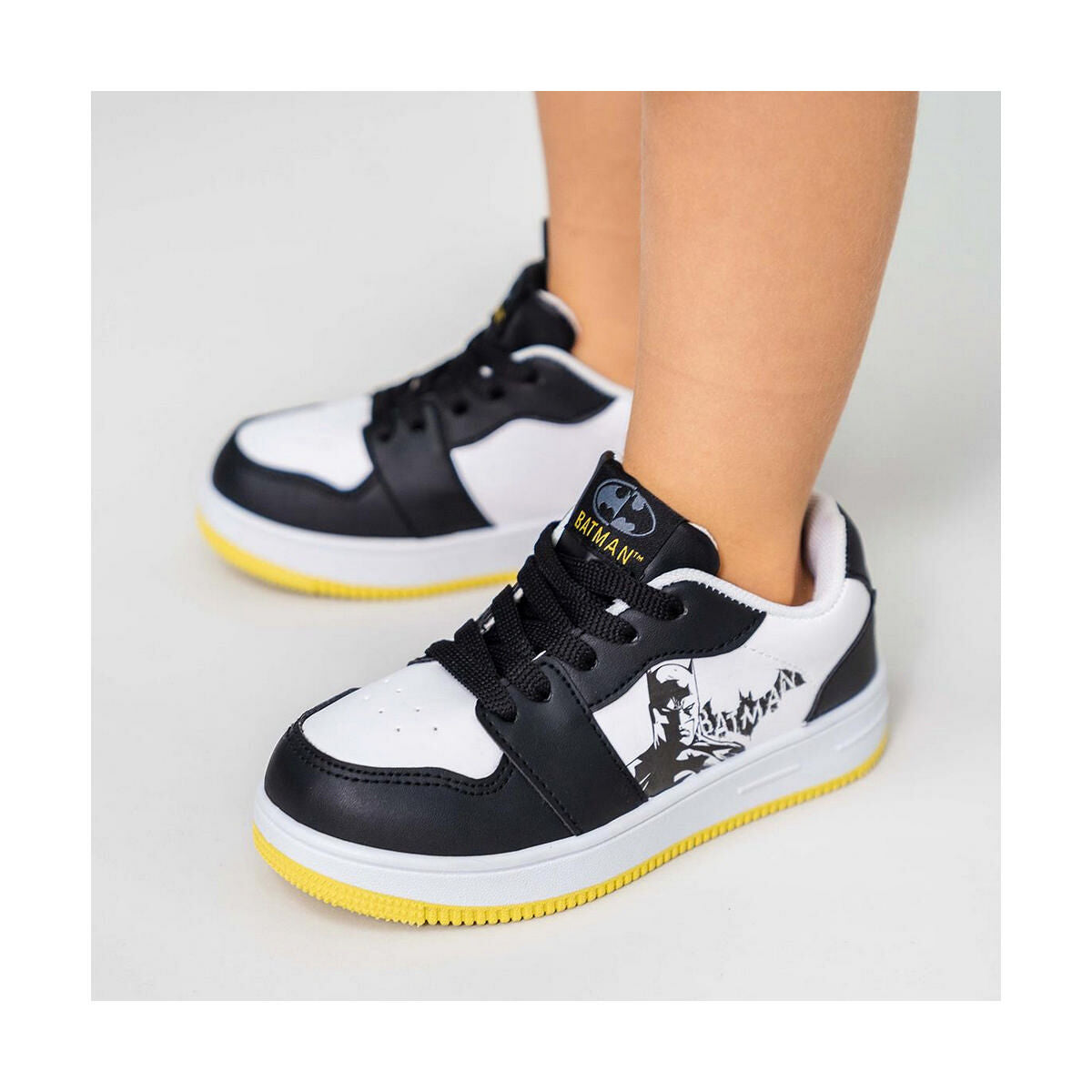 Sports Shoes for Kids Batman-Shoes and accessories, Shoes-Batman-Urbanheer