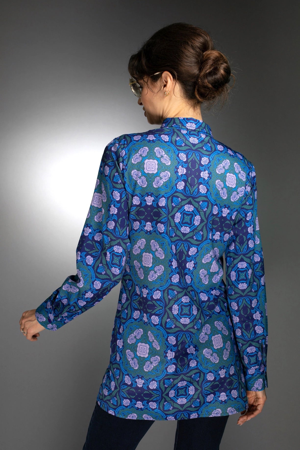 Floral Geometric Shape Long Shirt Roses Cobalt Blue / Lilac-Nuvula-XS-Urbanheer