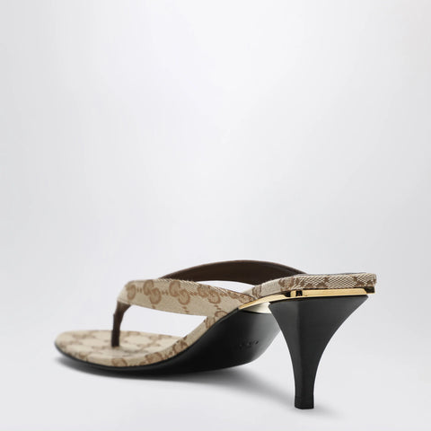 GUCCI Vittoria flip-flops in beige sand GG canvas