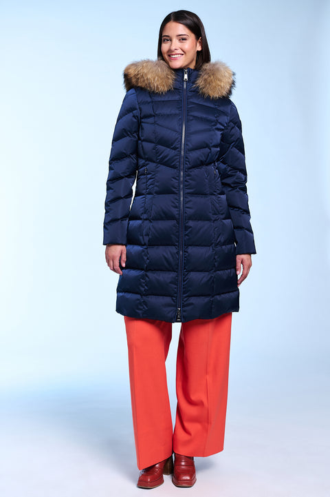 MORGANA I long down jacket with detachable hood.