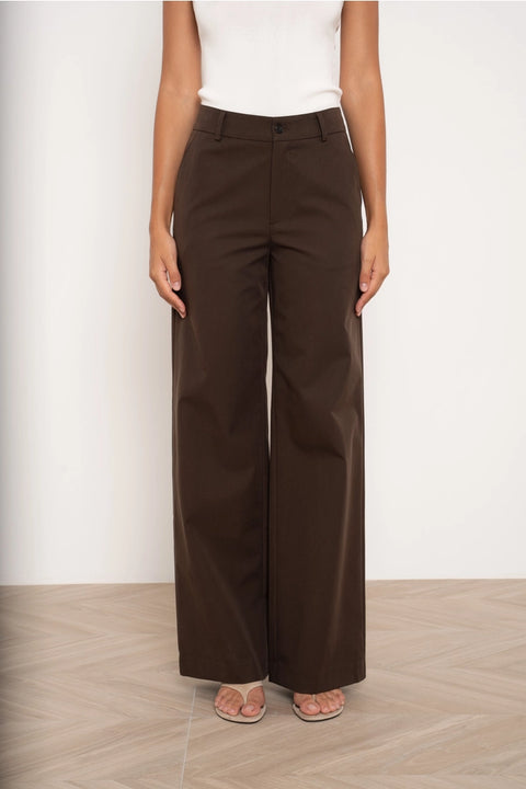 Urban Wide High-Waisted Pants with Back Triangle Pocket