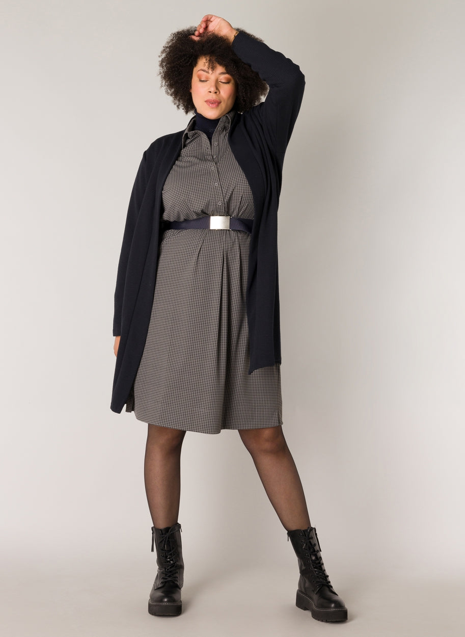 Rhiannon Dark Navy-Cardigans-YESTA-12-Urbanheer