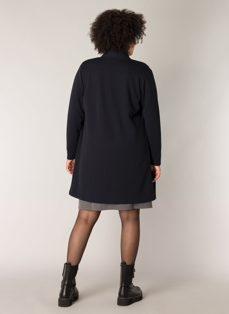 Rhiannon Dark Navy-Cardigans-YESTA-12-Urbanheer