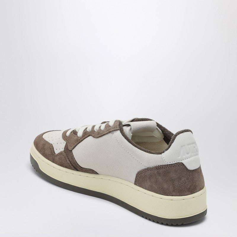 AUTRY Medalist white/brown suede sneakers-Sneakers-Autry-39-Urbanheer