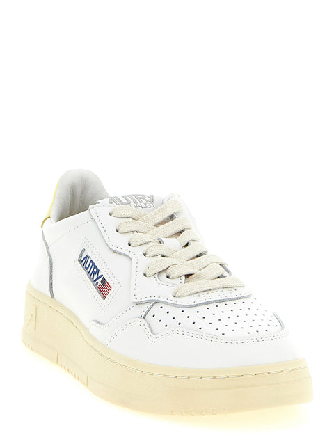 Autry Medalist Low Sneakers