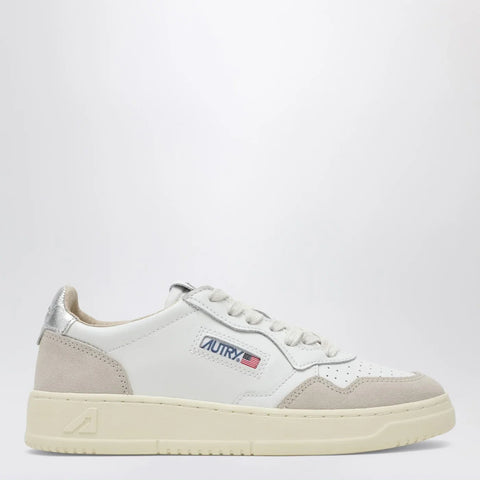 AUTRY Medalist Low Sneakers in white leather and suede with silver details