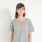 AVA 6 T shirt en cachemire déjaugé col rond manches courtes avec finitions ciselées gris clair-t-shirt femme-Studio Cashmere8-XL-SC8-00441-gris clair-Urbanheer